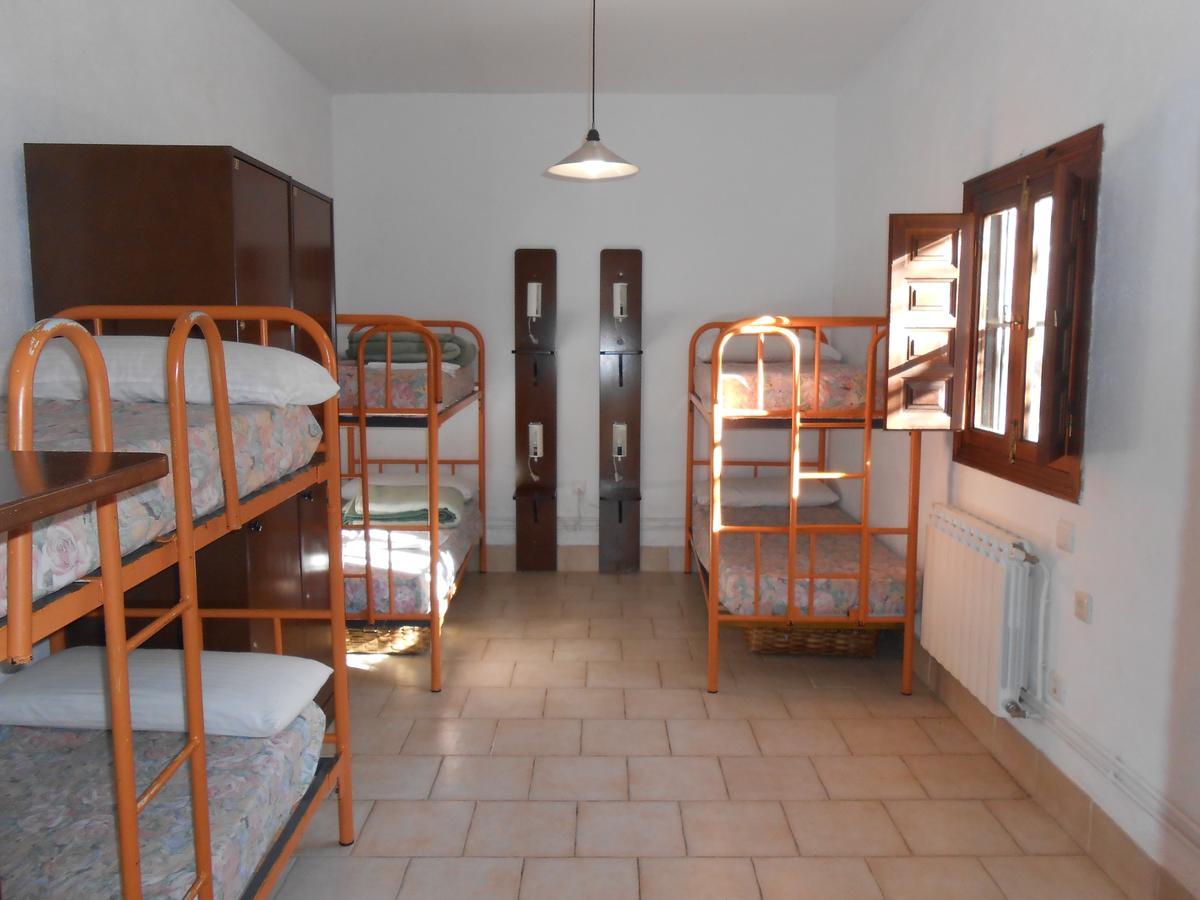 Albergue Turistico Valle Del Ambroz แอร์วาส ภายนอก รูปภาพ