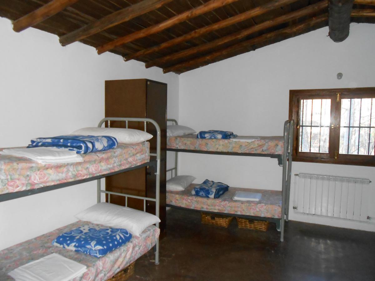Albergue Turistico Valle Del Ambroz แอร์วาส ภายนอก รูปภาพ