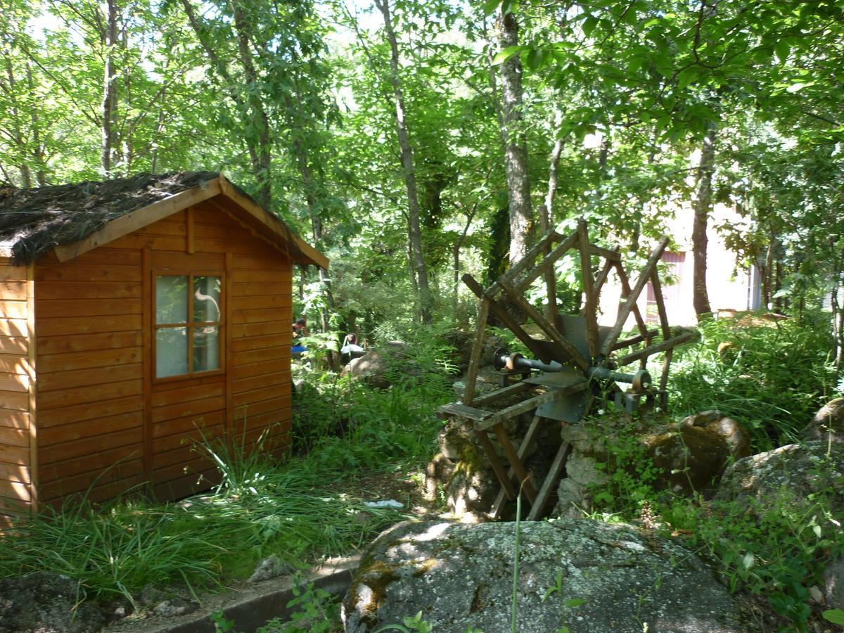 Albergue Turistico Valle Del Ambroz แอร์วาส ภายนอก รูปภาพ